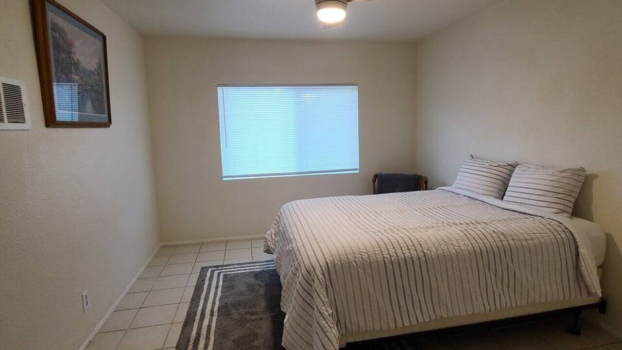Photo of Bedroom in Victorville