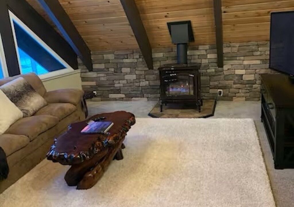 Photo of Livingroom in Meyers