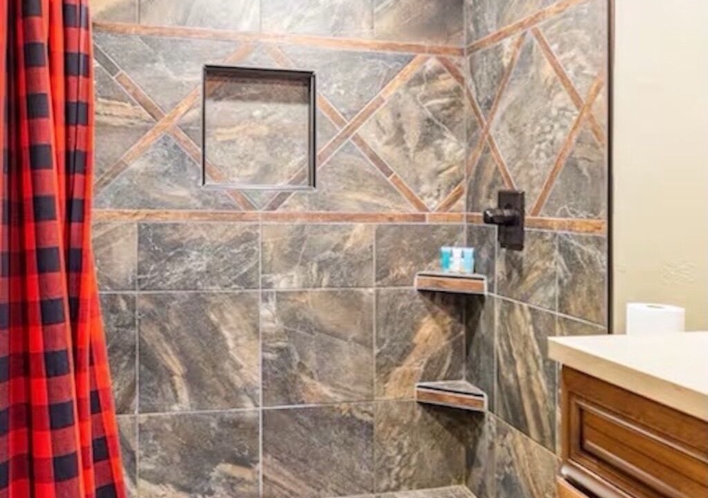 Photo of Bathroom in Meyers