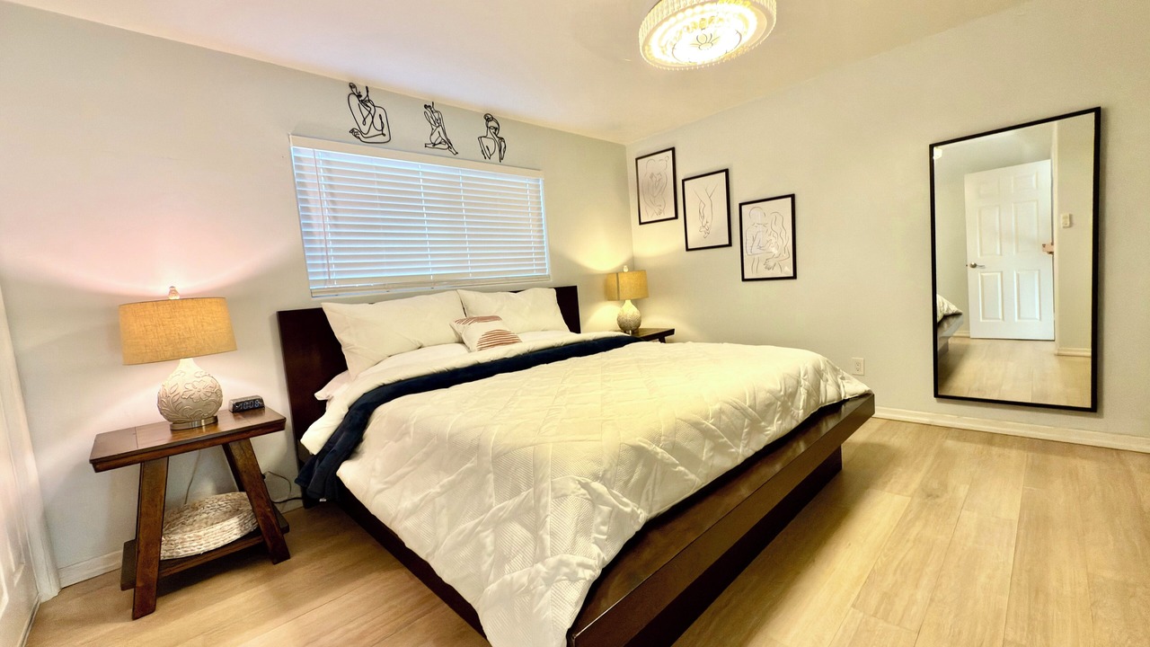 Photo of Bedroom in Bakersfield