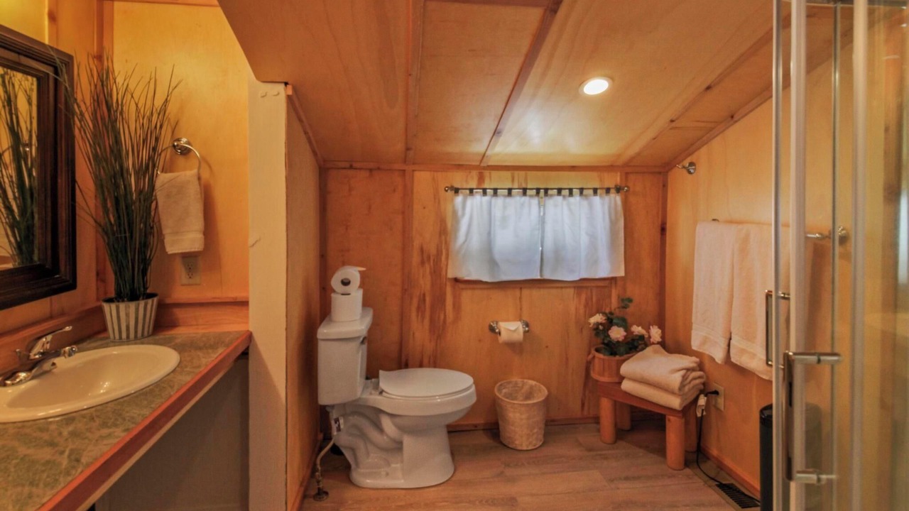 Photo of Bathroom in Lake Forest