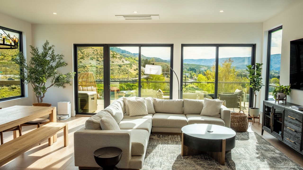 Photo of Livingroom in Chelan