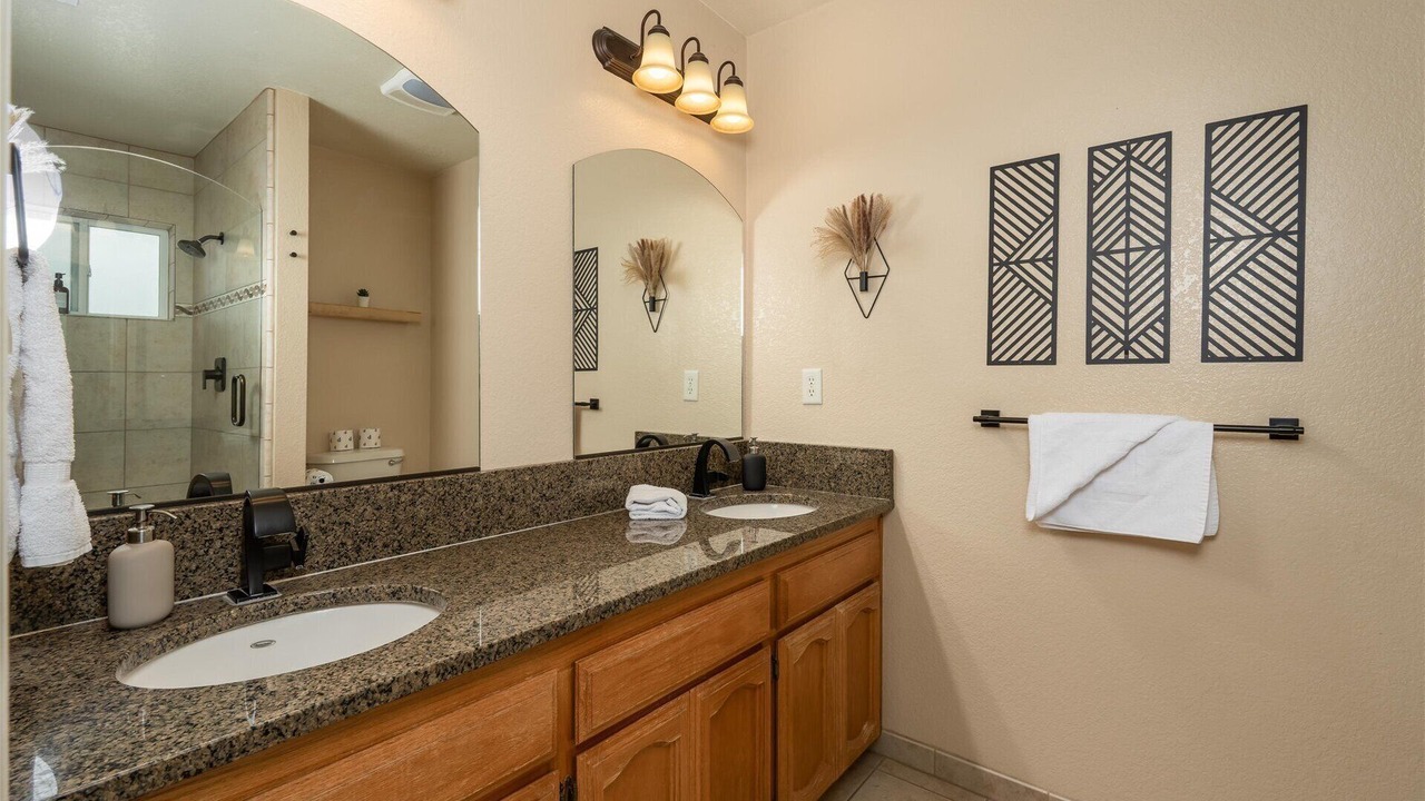 Photo of Bathroom in Oakhurst