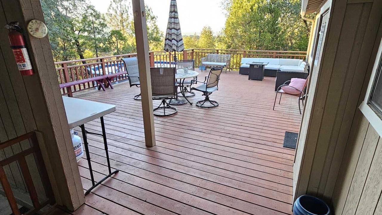 Photo of Outdoor in Oakhurst