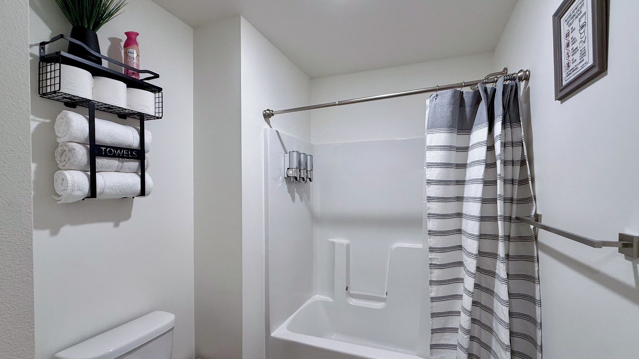 Photo of Bathroom in Mariposa