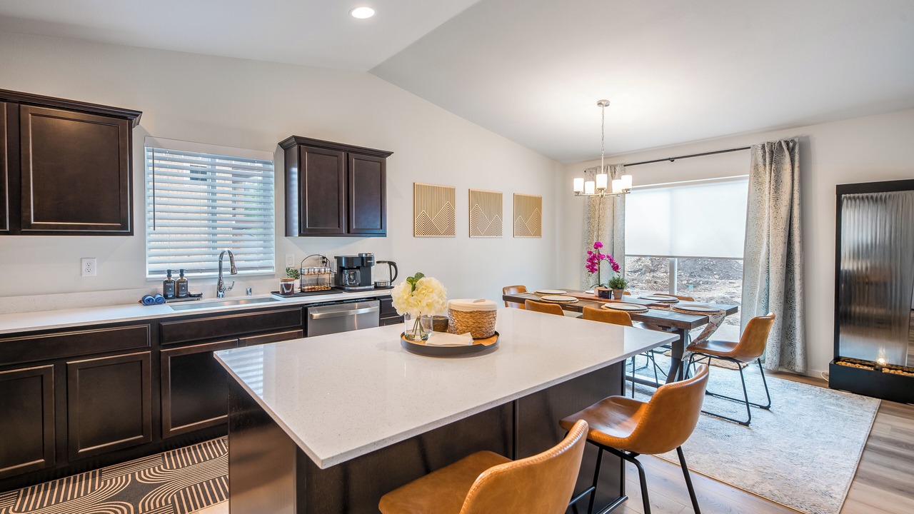 Photo of Kitchen in Gold Bar