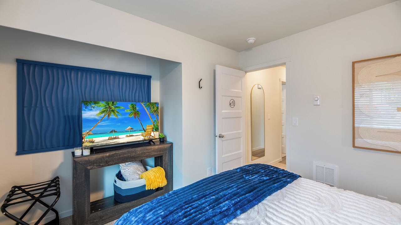 Photo of Bedroom in Gold Bar