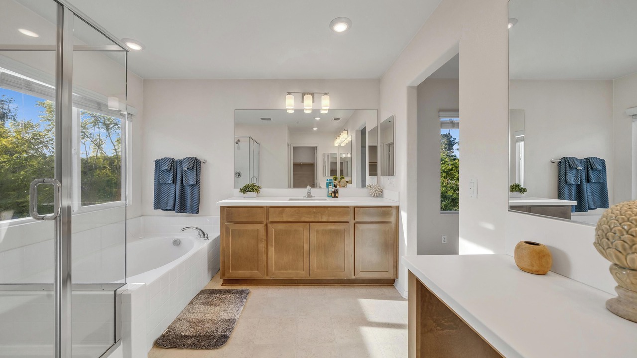 Photo of Bathroom in Rialto