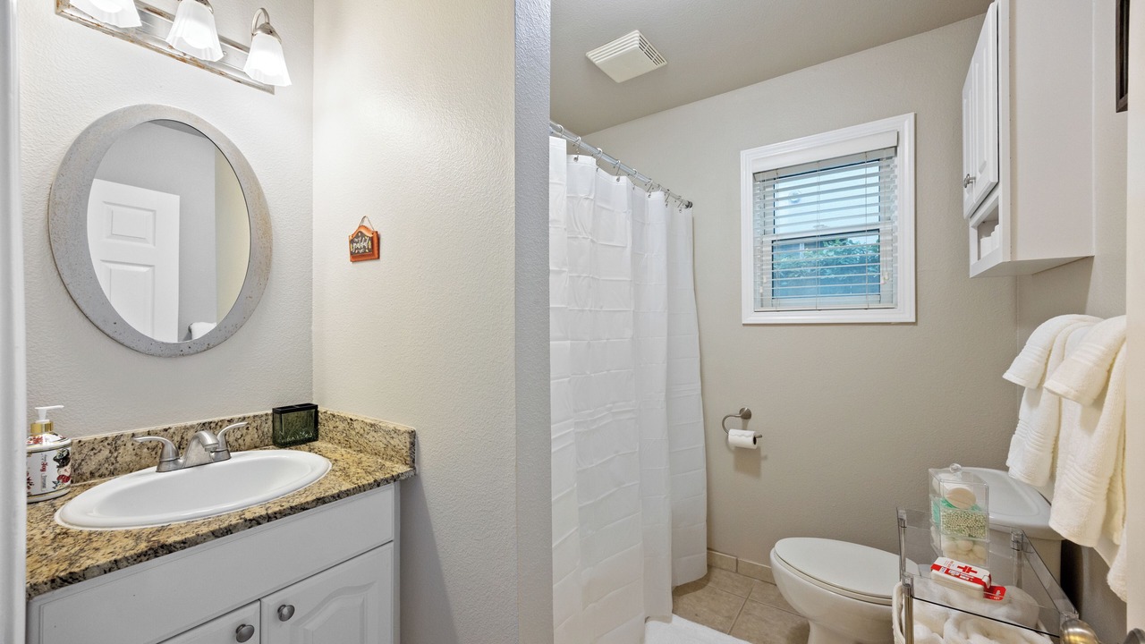 Photo of Bathroom in Midtown Sacramento