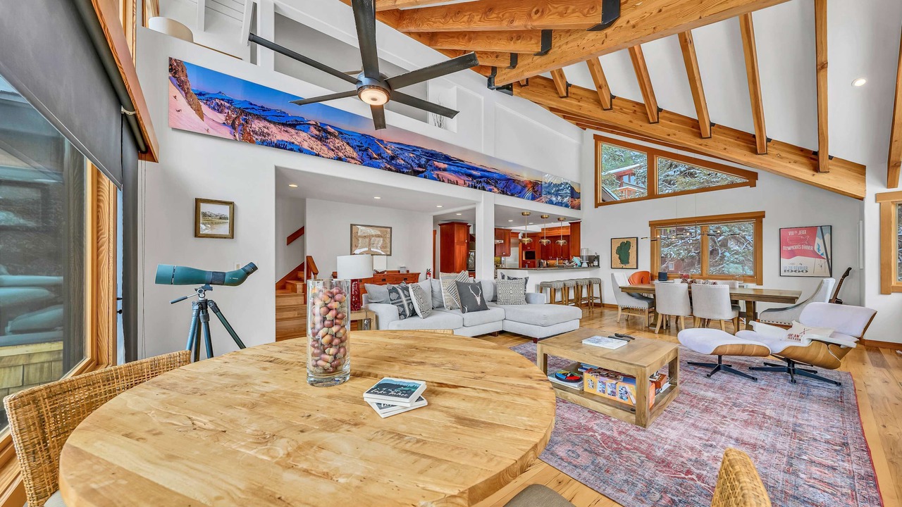 Photo of Livingroom in Olympic Valley