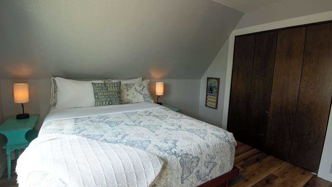 Photo of Bedroom in Lakehead