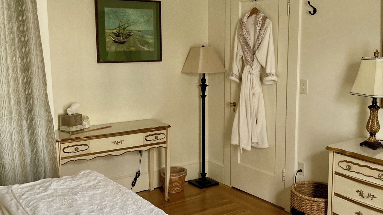 Photo of Bedroom in Marina District