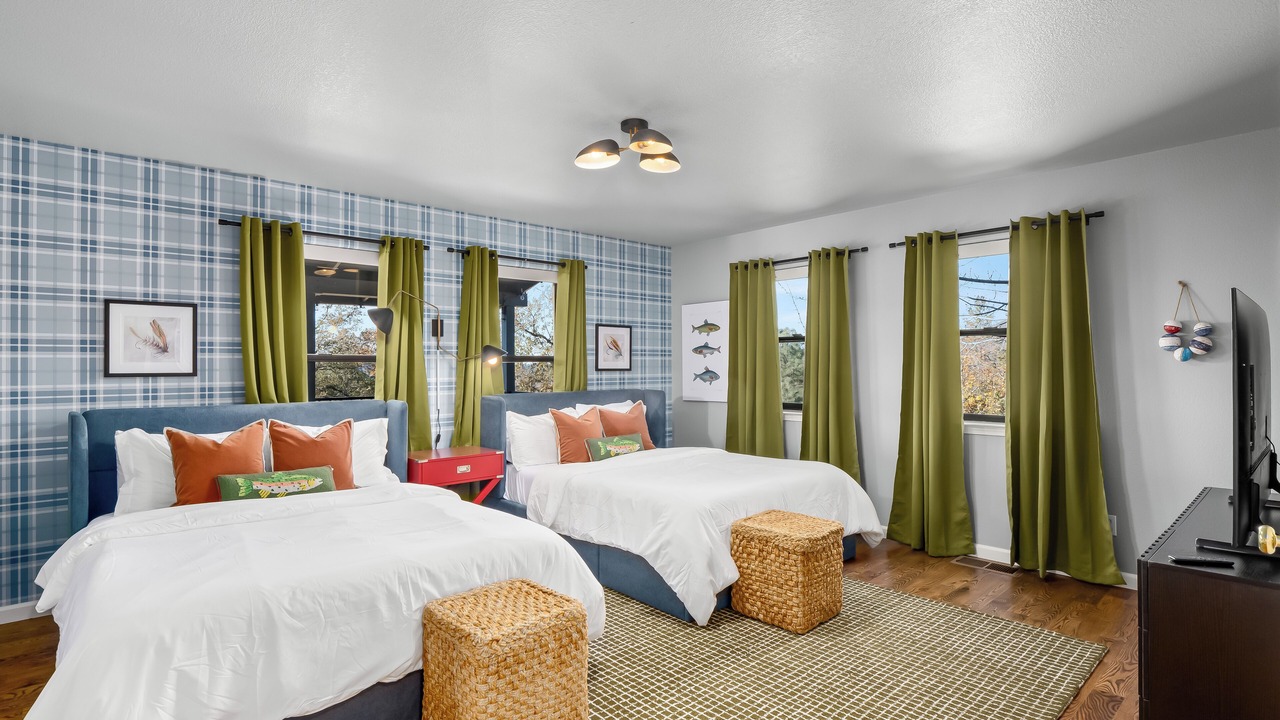 Photo of Bedroom in Oakhurst