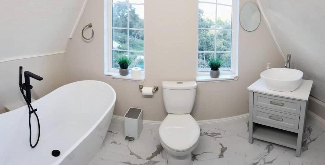 Photo of Bathroom in Banning