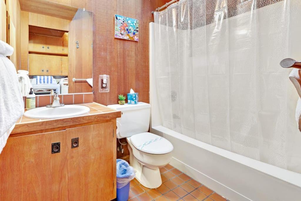 Photo of Bathroom in Sea Ranch