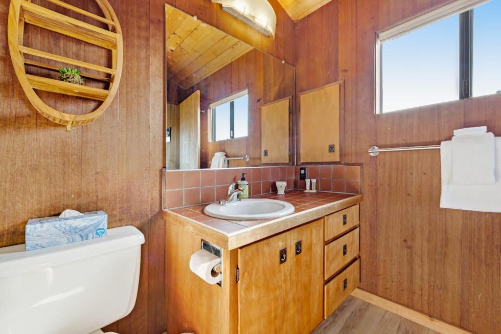 Photo of Bathroom in Sea Ranch