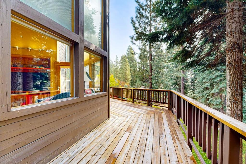Photo of Patio Balcony in Ponderosa Palisades