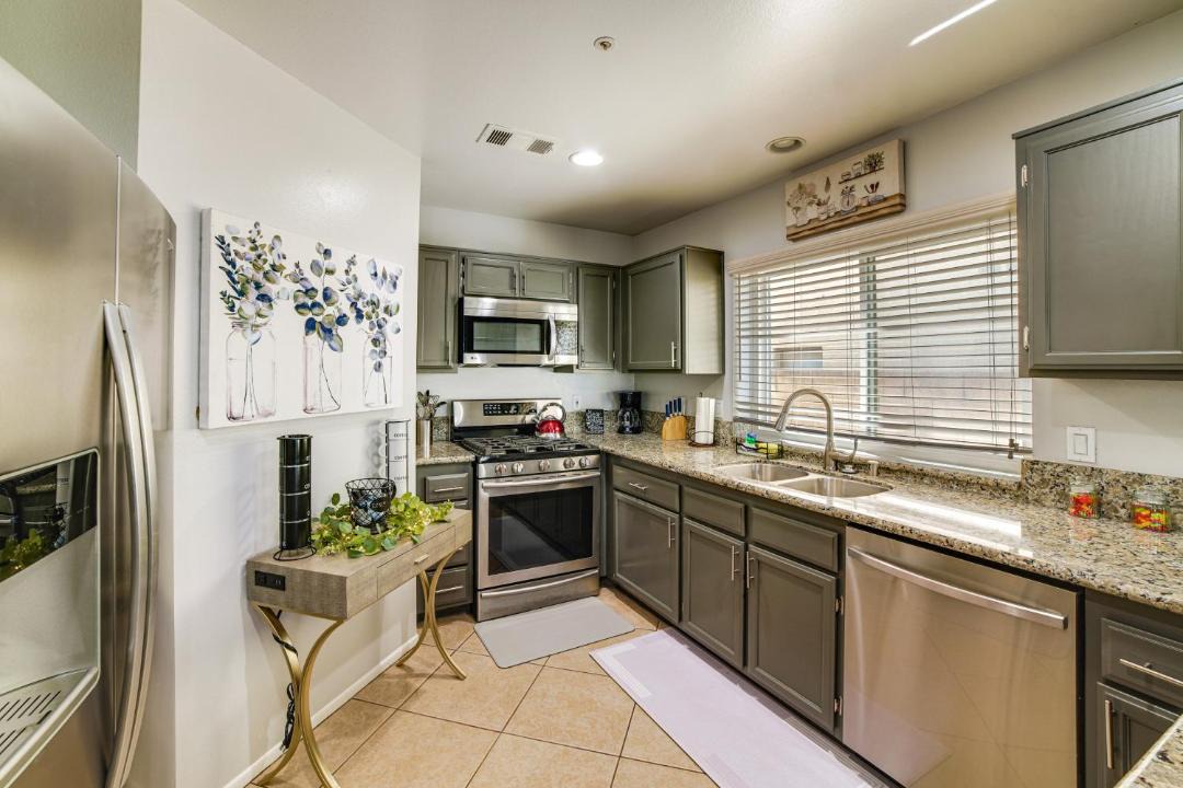 Photo of Kitchen in Southridge Village