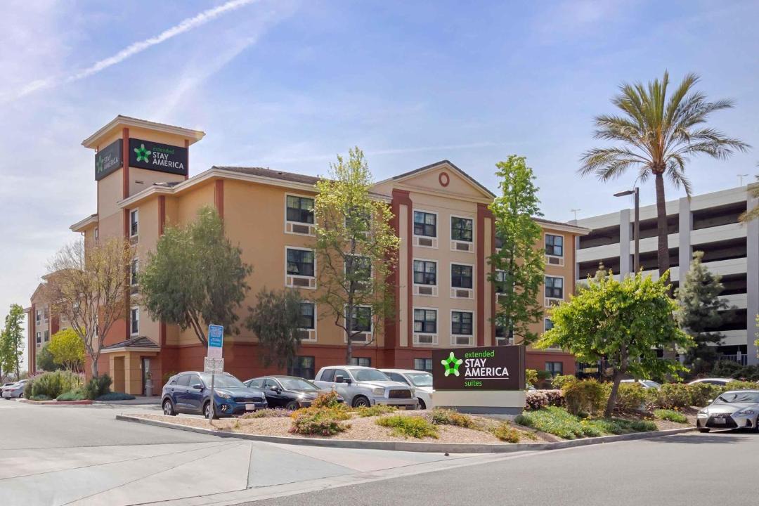 Photo of Others in Burbank