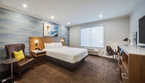 Studio Suite, 1 King Bed, Accessible