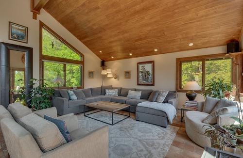 Comstock Acres House | Sierra Sky Tahoe City Vacation Rental - Hot Tub 4 Bedroom Home by Redawning