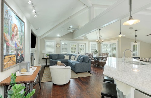 Avila Beach Condo | Avila Good Life - A luxury 2 Bdrm condo 3 houses from beach with ocean views