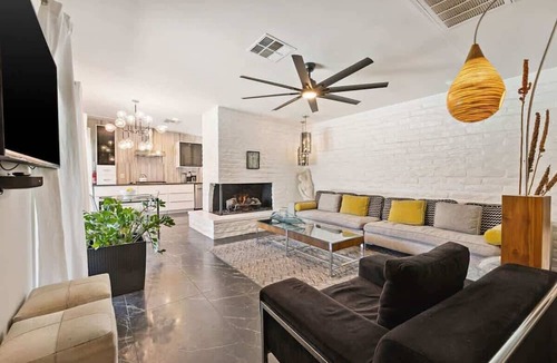 Tahquitz River Estates Apartment | Canyon Chic Cottage; Unit C