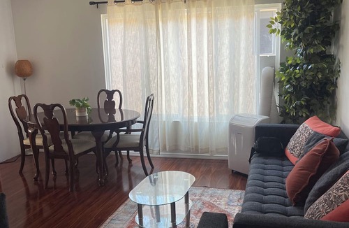 North Redondo Apartment | 3-Bedroom Apt - Heart of Redondo Beach. Near LAX/Northrup/Hospital/Forum/Sofi