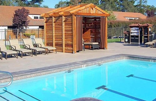 Live Oak Hotel | Santa Cruz Room Perfect for Pet Owners | 2 Spacious Rooms | Outdoor Fireplace