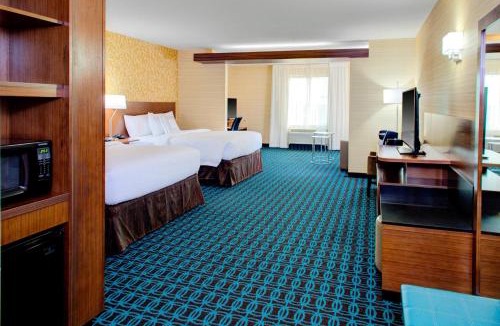 Greenacres Hotel | Fairfield Inn & Suites by Marriott Bakersfield North/Airport