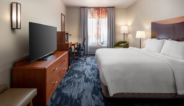 Fairfield Inn & Suites Visalia Tulare