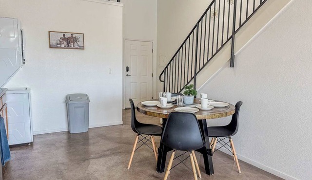 Urban Loft in Little Italy w/City View and parking