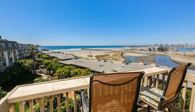 Panoramic Ocean View. Luxury Remodel! Washer and Dryer in condo. G313 North Coast Village