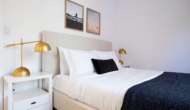 Avalon II by AvantStay | Chic & Stylish San Diego Condo w/Vibrant Interiors