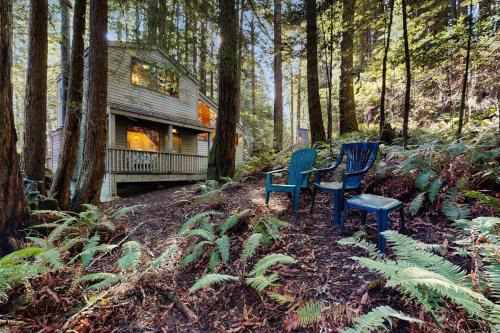 Deep Woods Hideaway