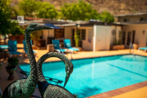 Old Ranch Inn - Adults Only 21 & Up